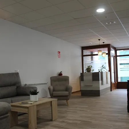 O Pedregal Hostel Lourenza