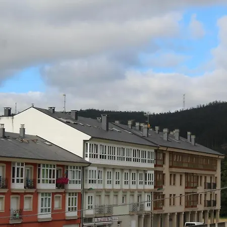 旅馆 O Pedregal Lourenza