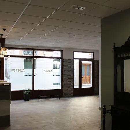 O Pedregal Hostel Lourenza